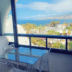 https://parque-santiago-ii-studio-511by-tenerife-rental-and-sales.tenerifehoteles.net